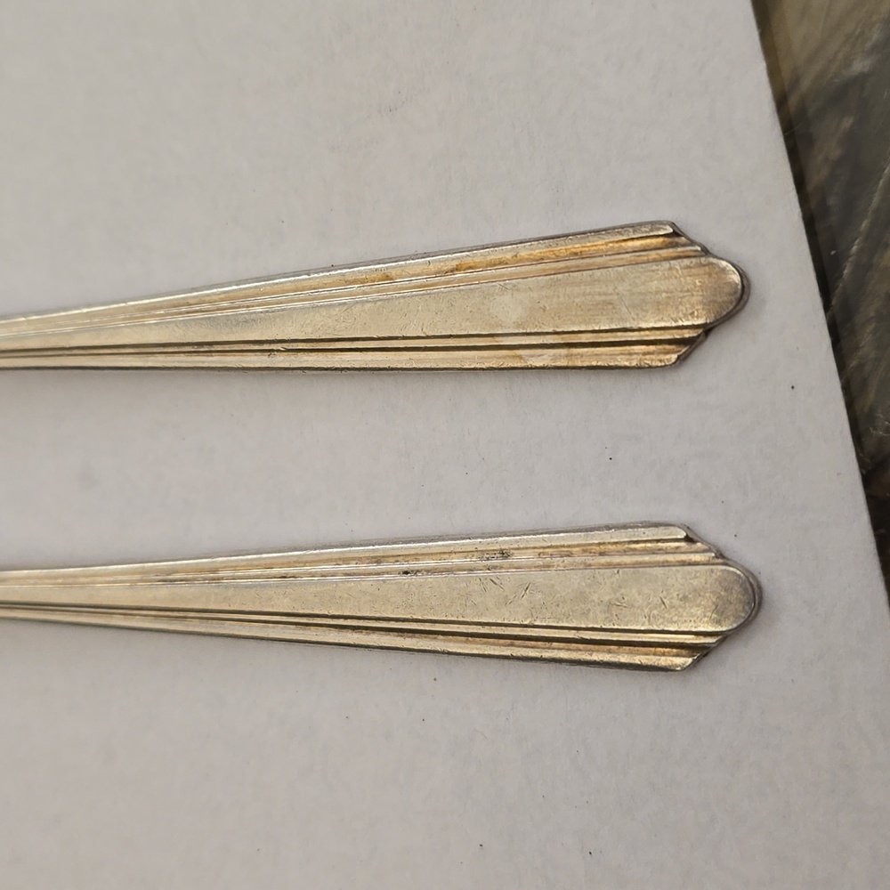 Silver R.W&S SEAFOOD FORKS - Picture 3 of 4